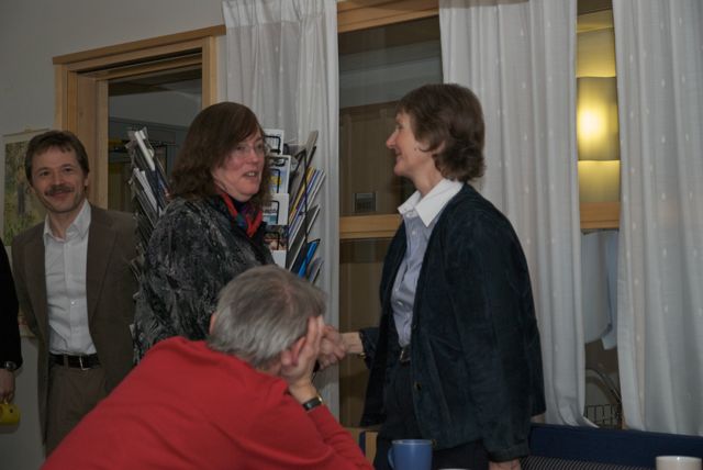 Kate gratulerar